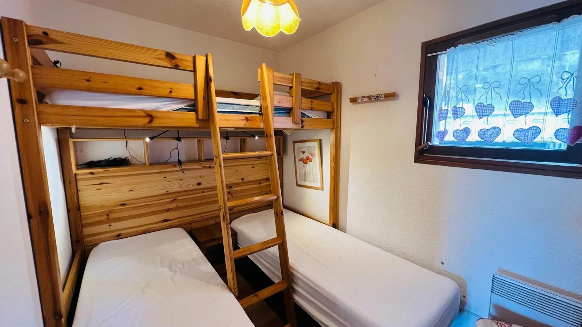 Confortable T2 Avec Balcon Plein Sud, Animaux Acceptes - Fr-1-293-127 Les Saisies